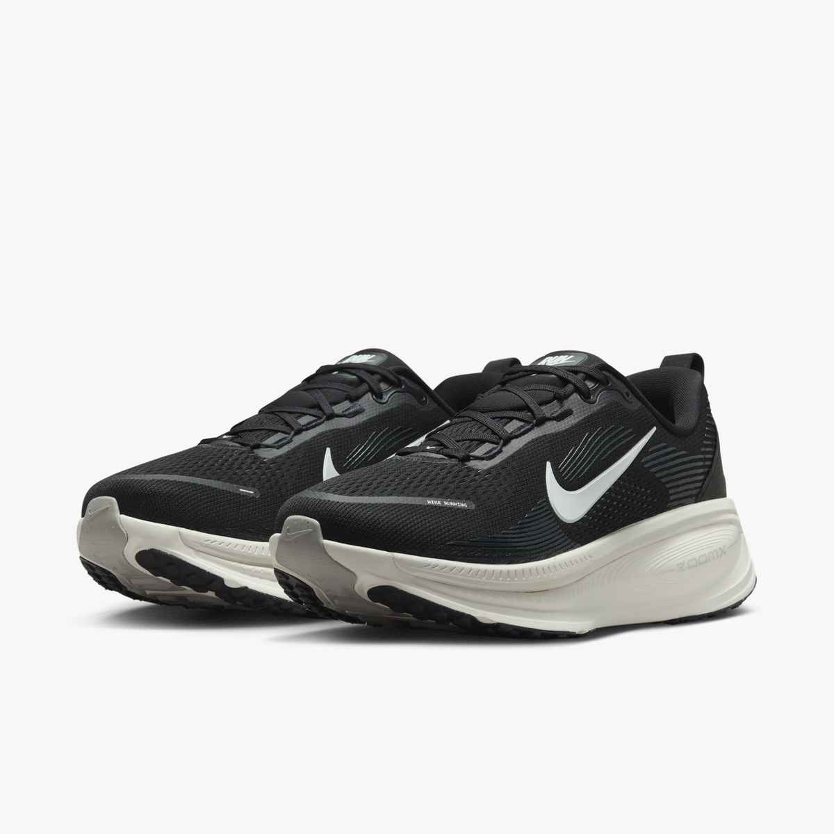 Nike Men's Vomero 18 Black/Summit White-Coconut Milk