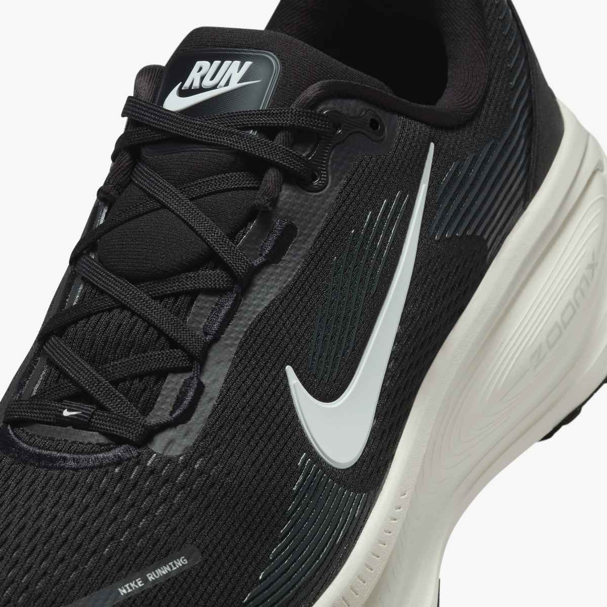 Nike Men's Vomero 18 Black/Summit White-Coconut Milk